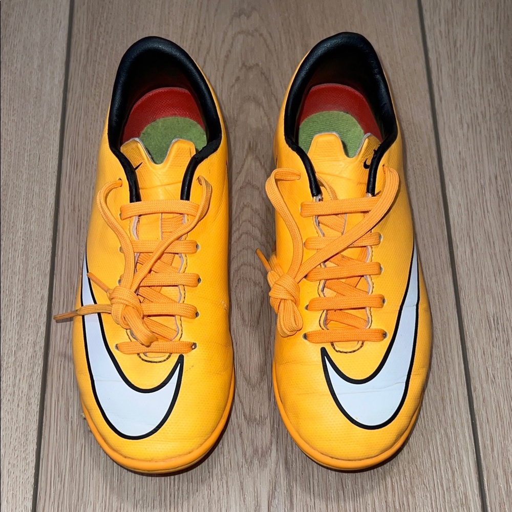 Nike Mercurial Kid’s Soccer Shoes in Orange and Black - Picture 1 of 16